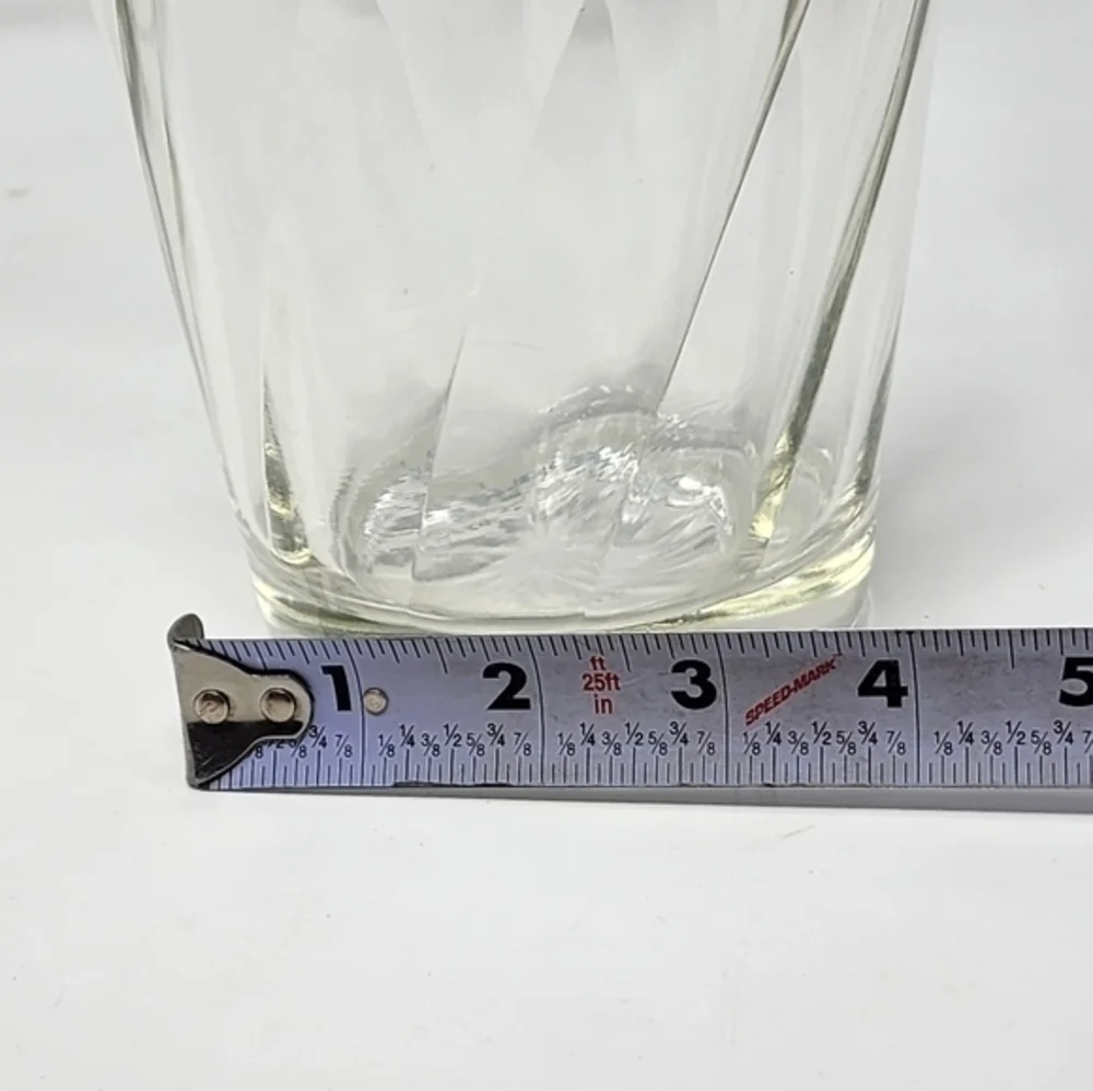 Vintage‎ Swirl Pattern Bent Edge Clear Glass Vase